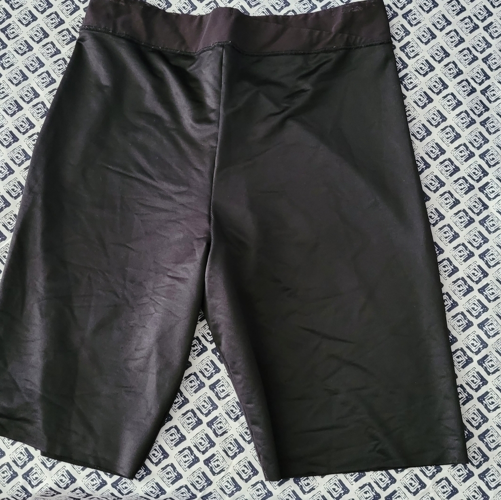 M size SHAPE wear  2 pair